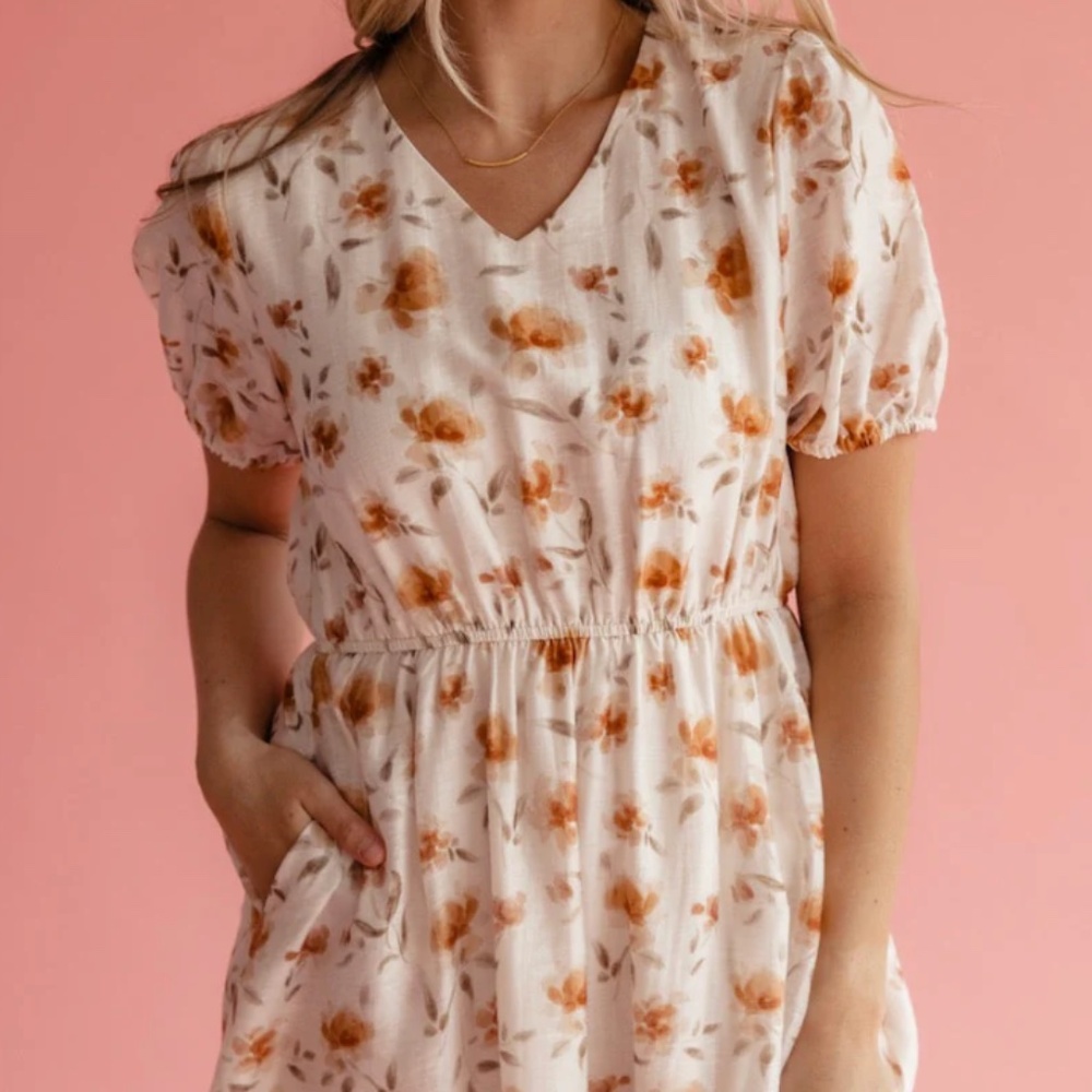 NWOT "Heartbreaker" Midi Dress!